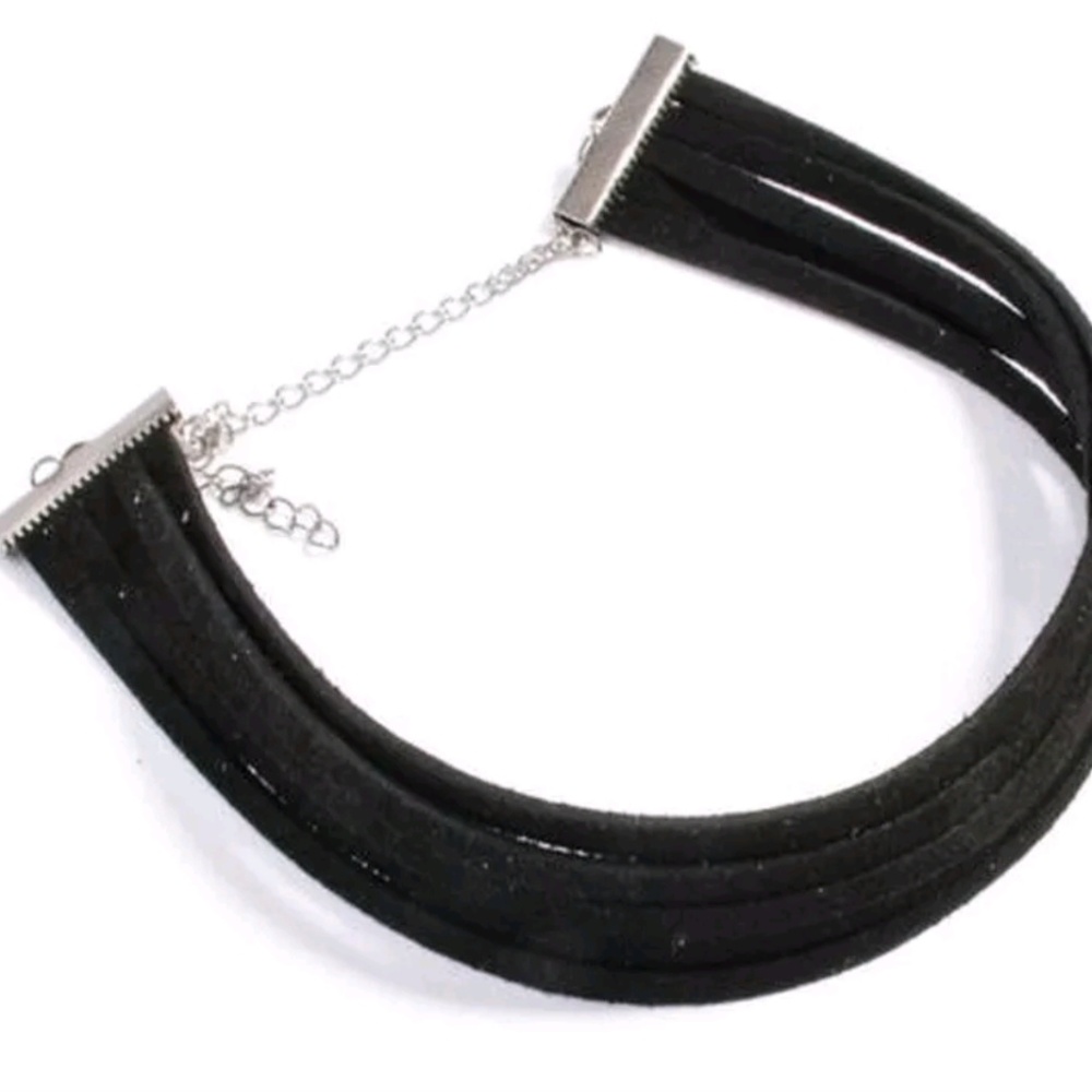 Black Choker Necklace Triple Layered - Picture 7 of 7